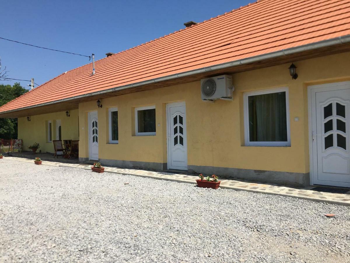 Napfeny Apartman Sárospatak Eksteriør billede